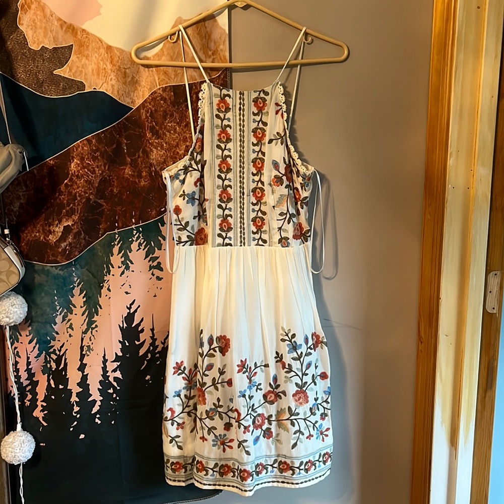 City Studio Embroidered Halter Style Dress